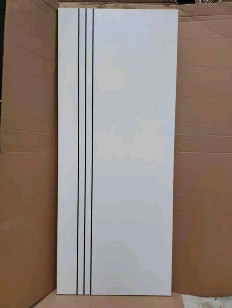 HDF white room door featuring a three-line design